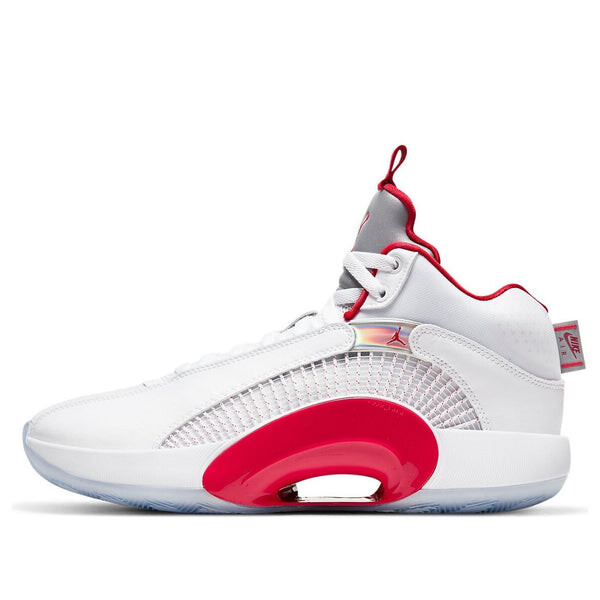 

Кроссовки 35 Air Jordan, белый