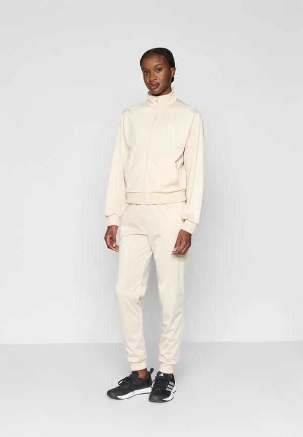 Уютный спортивный костюм Adidas Sportswear, Beige