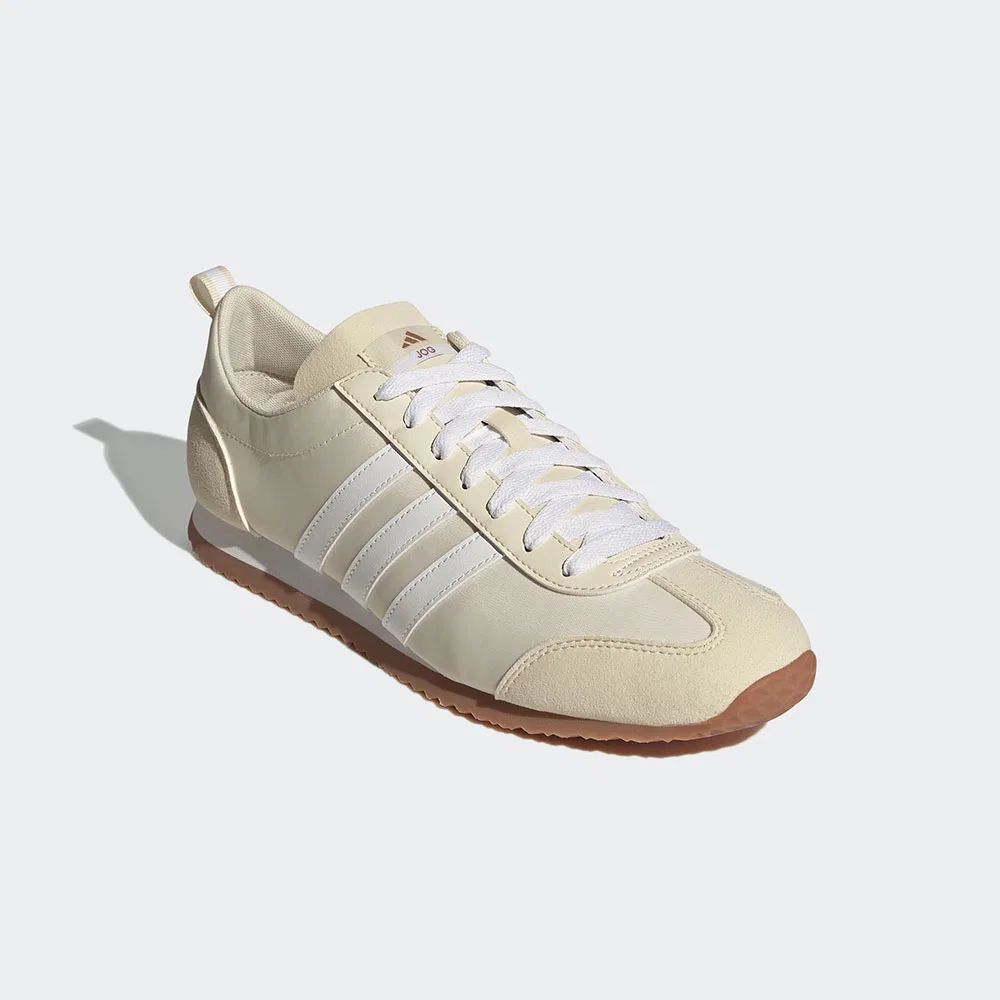 Мужские белые кроссовки VS Jog 2.0 от Adidas