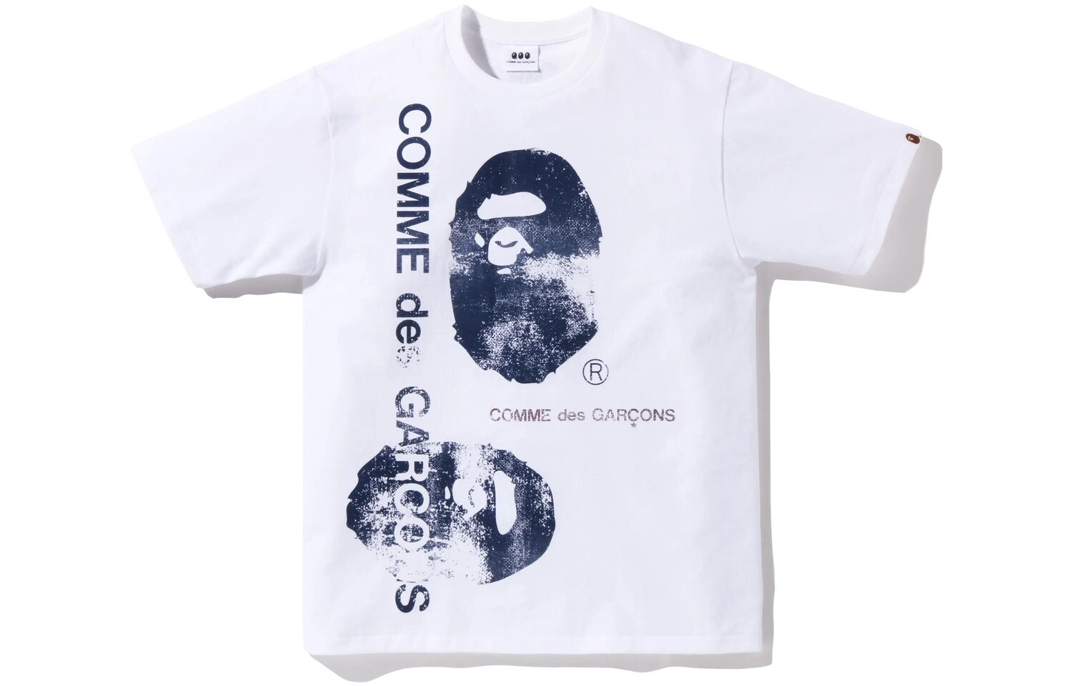 

Футболка BAPE X Comme Des Garcons Osaka 1 белая A Bathing Ape, черный