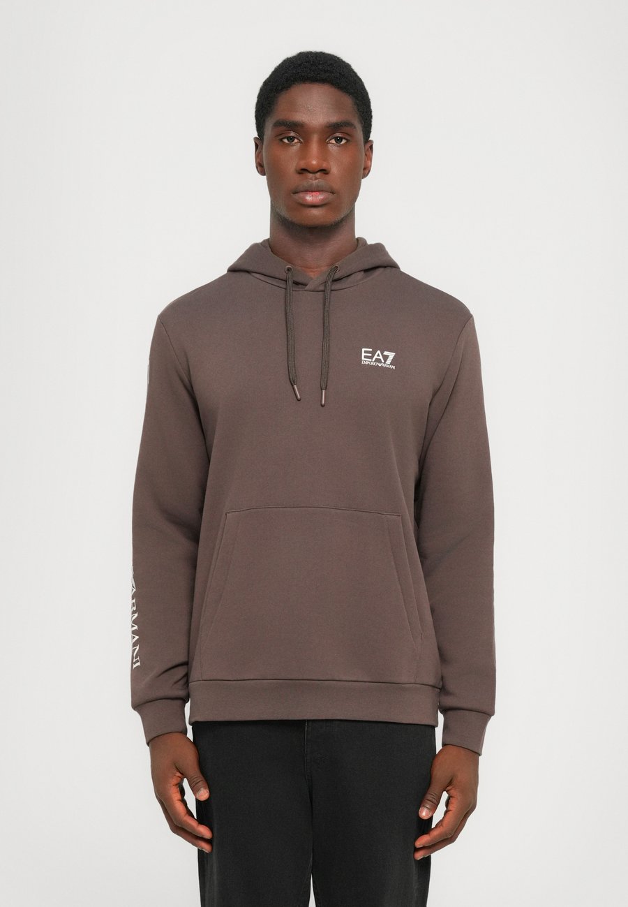 

Худи EA7 Emporio Armani TRAIN LOGO SERIES HOODIE EXTENDED, Chocolate Brown/Brown
