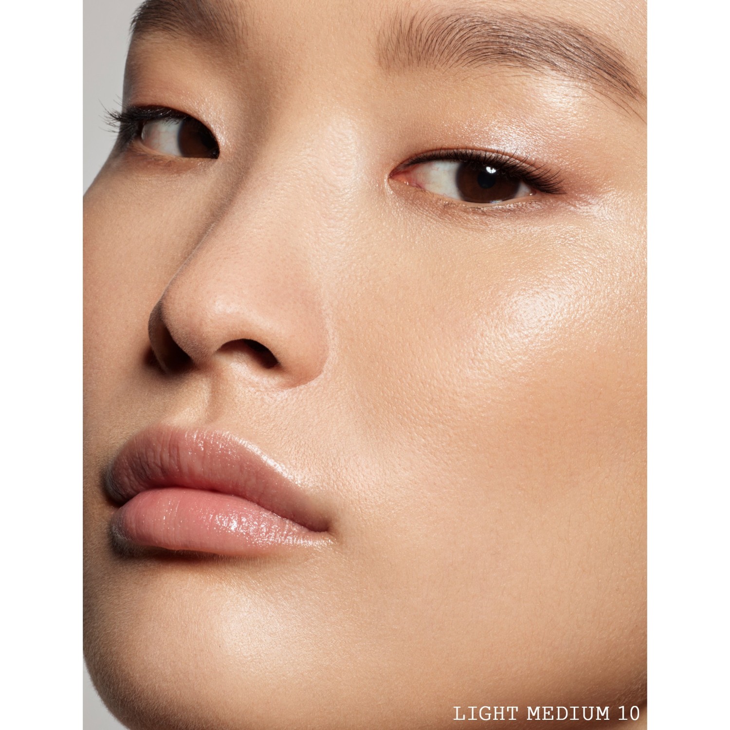 Тональный крем для лица sublime perfection concealer Pat Mcgrath Labs, 10 - light medium, объем 35 мл — фото 4