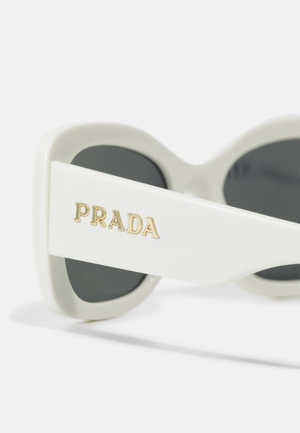 

Солнцезащитные очки Prada, кремовый