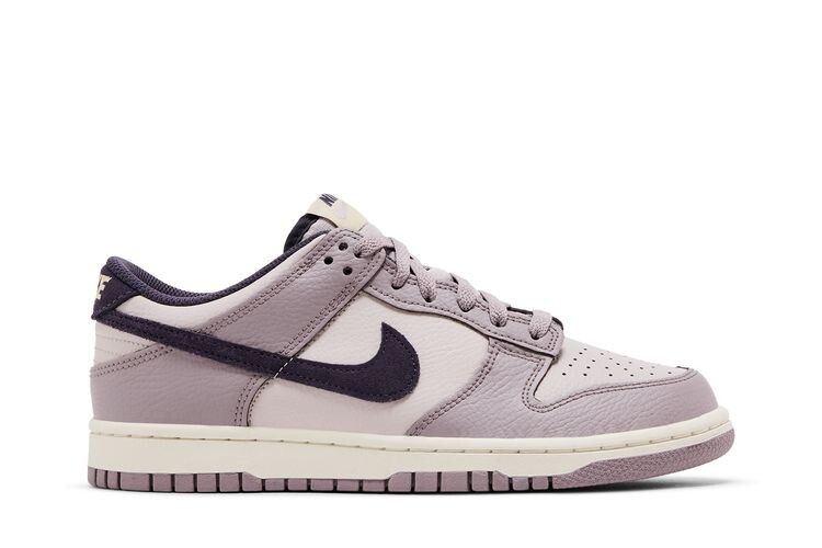 

Кроссовки Nike Dunk Low GS Light Violet Ore, фиолетовый