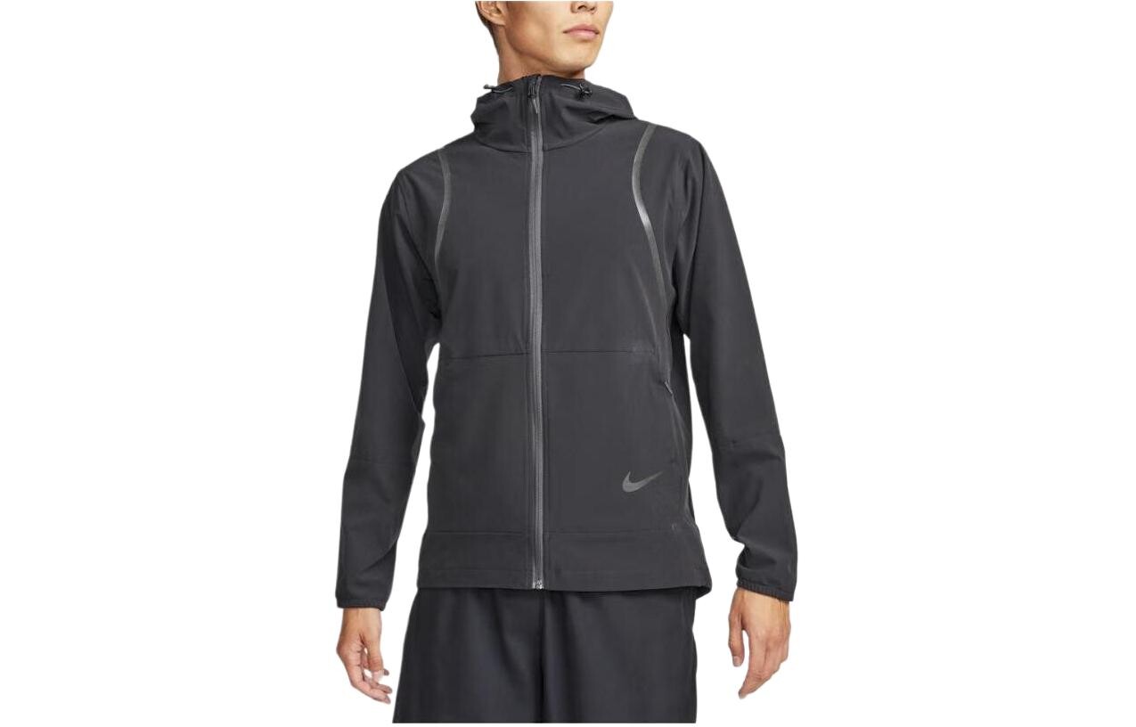 

Мужская куртка Nike, цвет Black