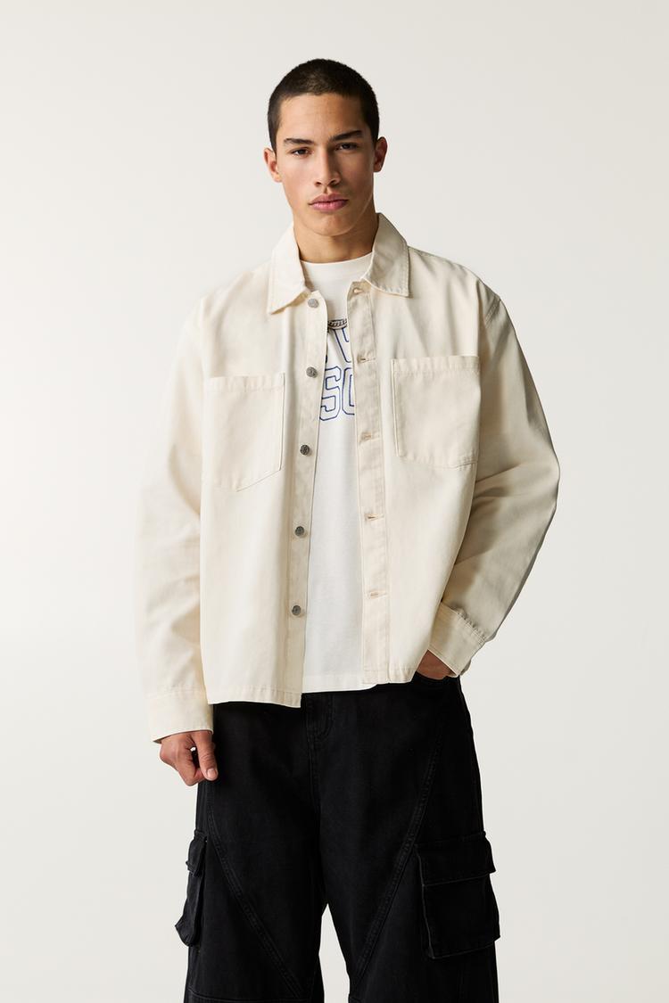 

Рубашка с передними карманами Pull And Bear, белый