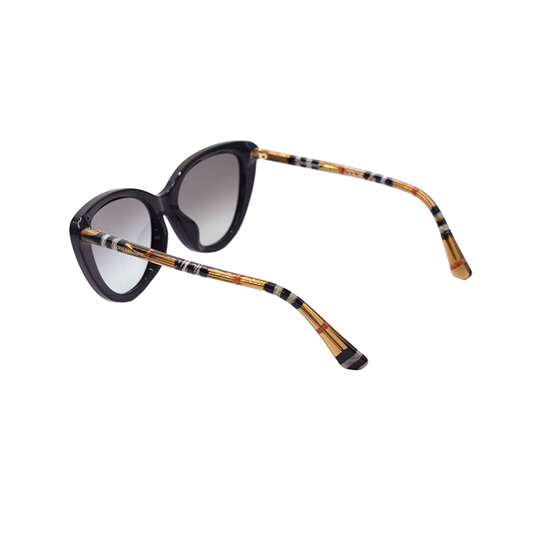 Burberry Солнцезащитные очки Cat Eye для женщин, черно-серый градиент — фото 4
