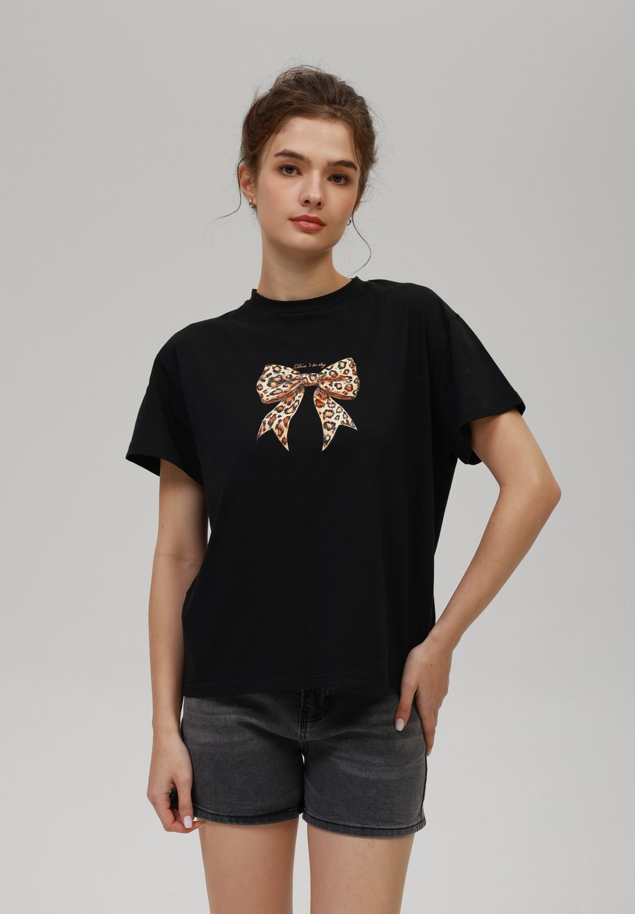 

Футболка Even&Odd Print T-shirt, Black