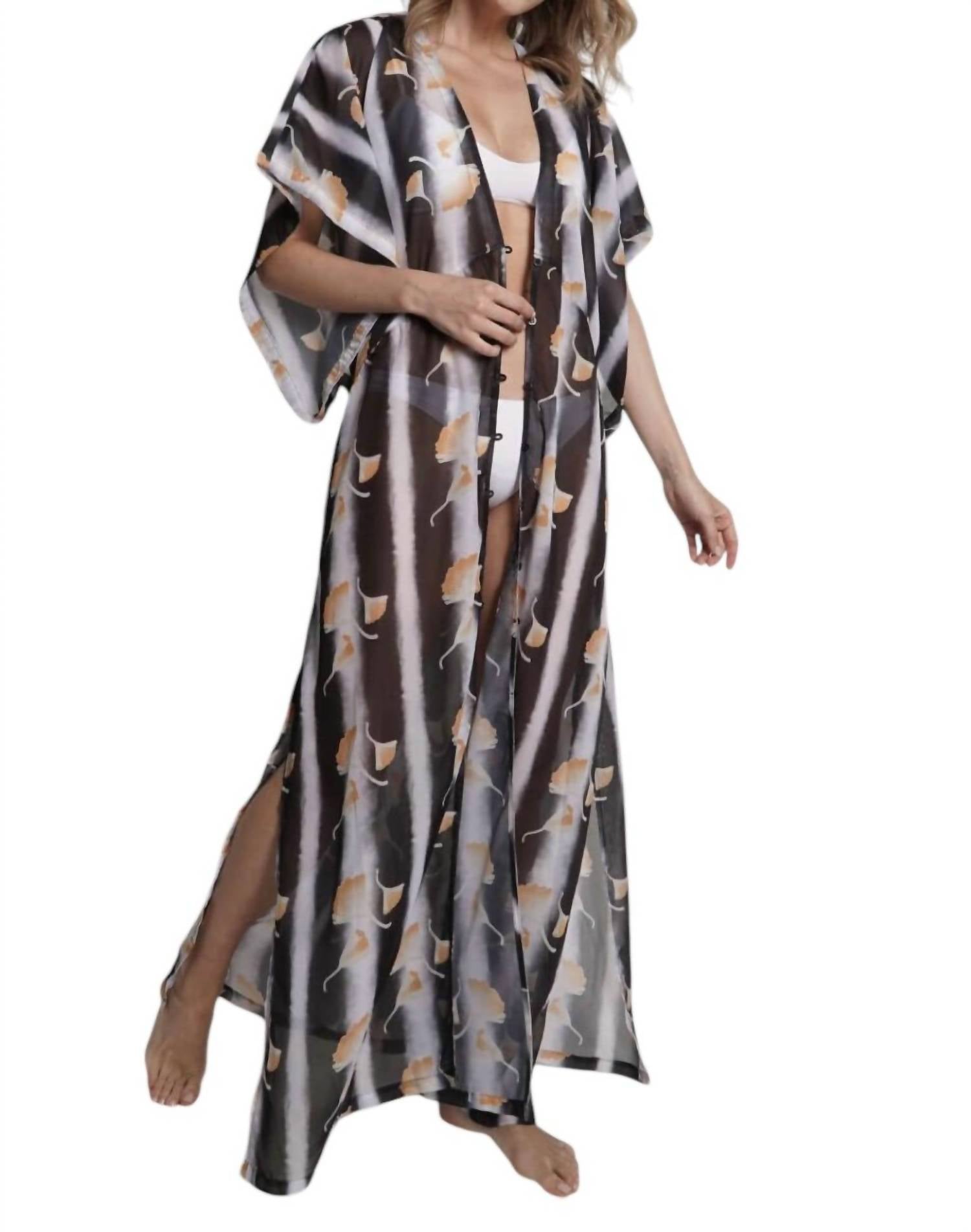 

Пляжная накидка Amber Maxi Kaftan черного цвета Sauipe