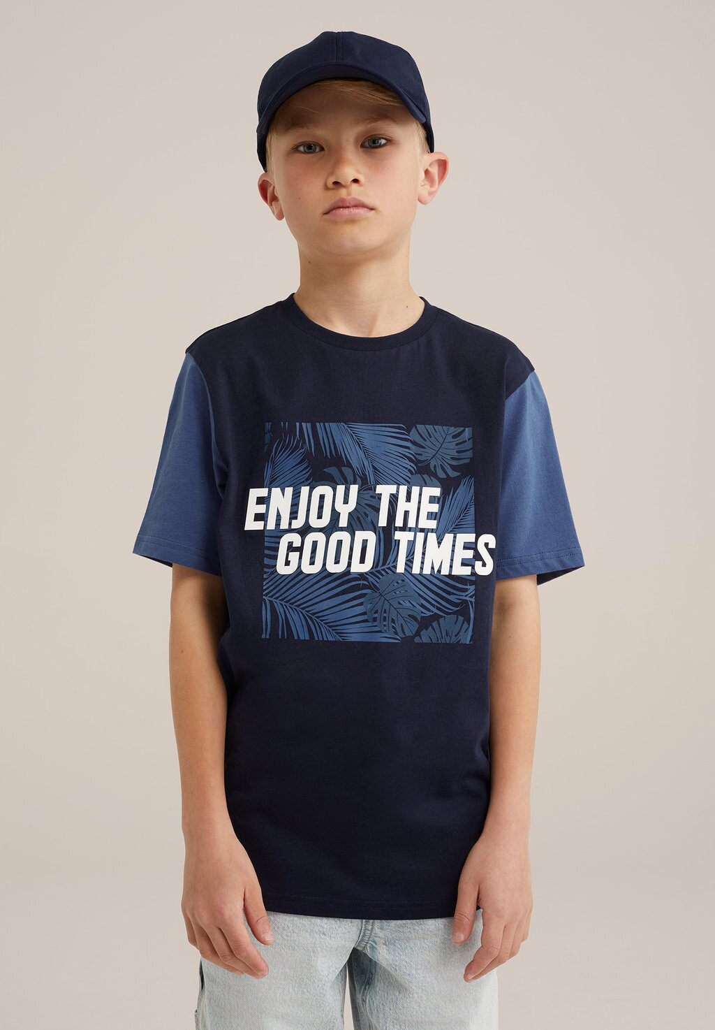 

Принт на футболке WE Fashion, синий