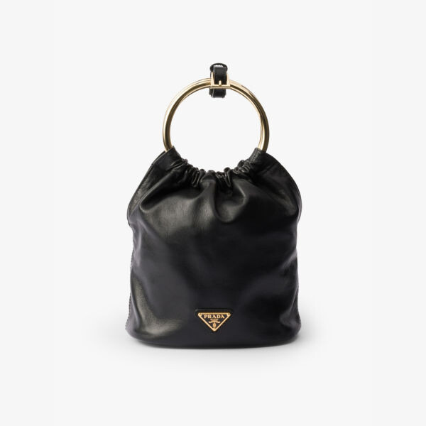 

Мини-Сумка-Ведро из кожи наппа с изысканной ручкой Prada, черный