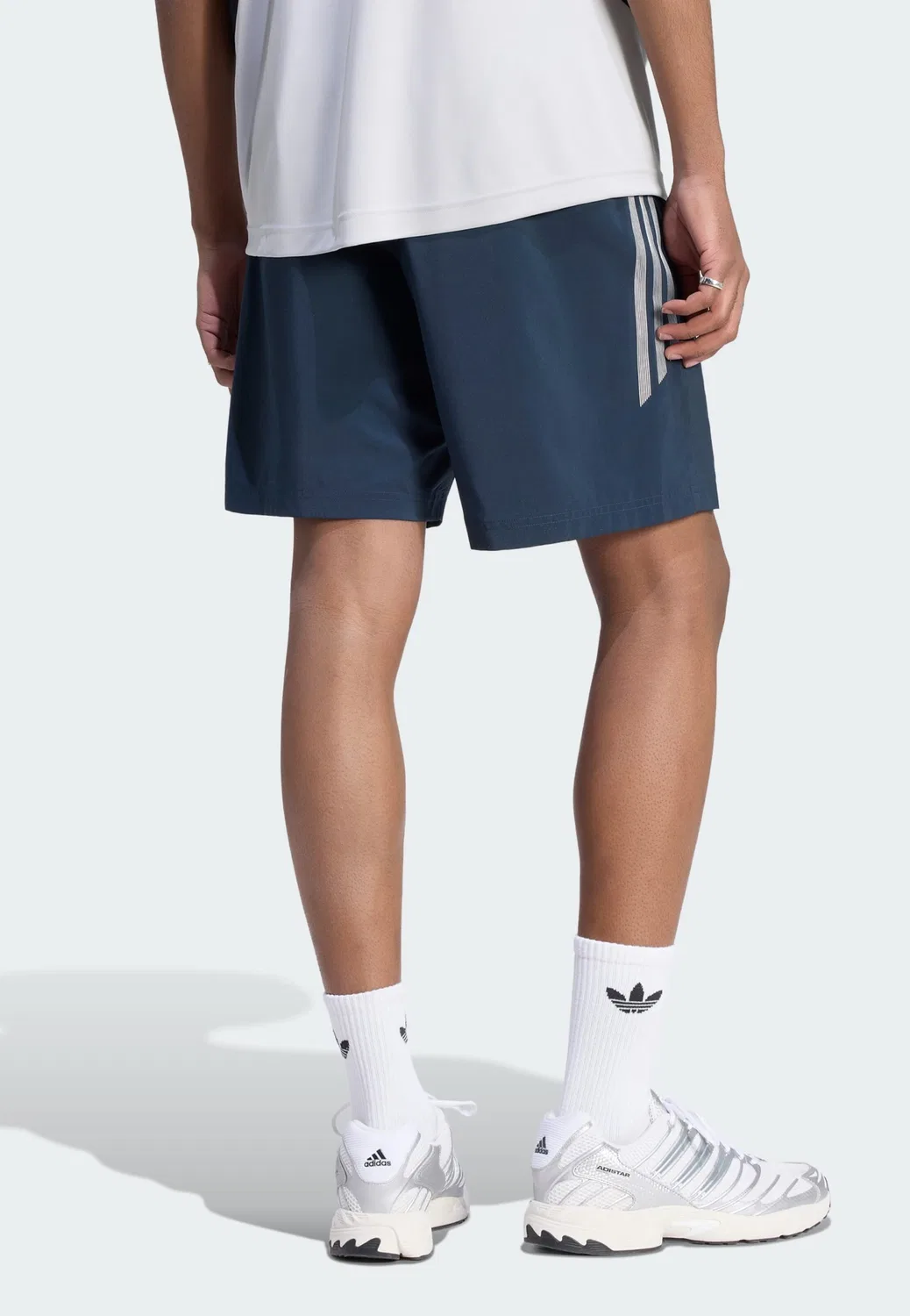 Спортивные шорты Adidas Originals Regular Workout Pants темно-синего цвета — фото 3