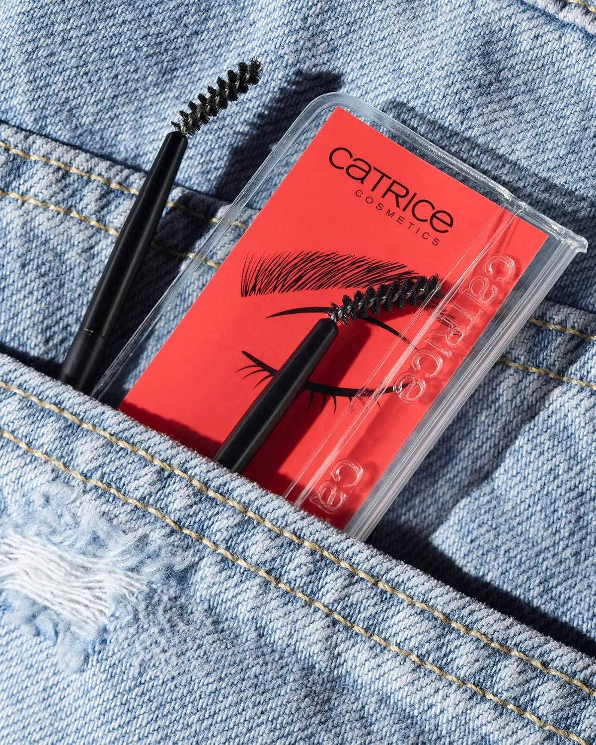 Кисть для укладки бровей «Lift Up Brow Styling Brush» от Catrice Catrice — фото 4