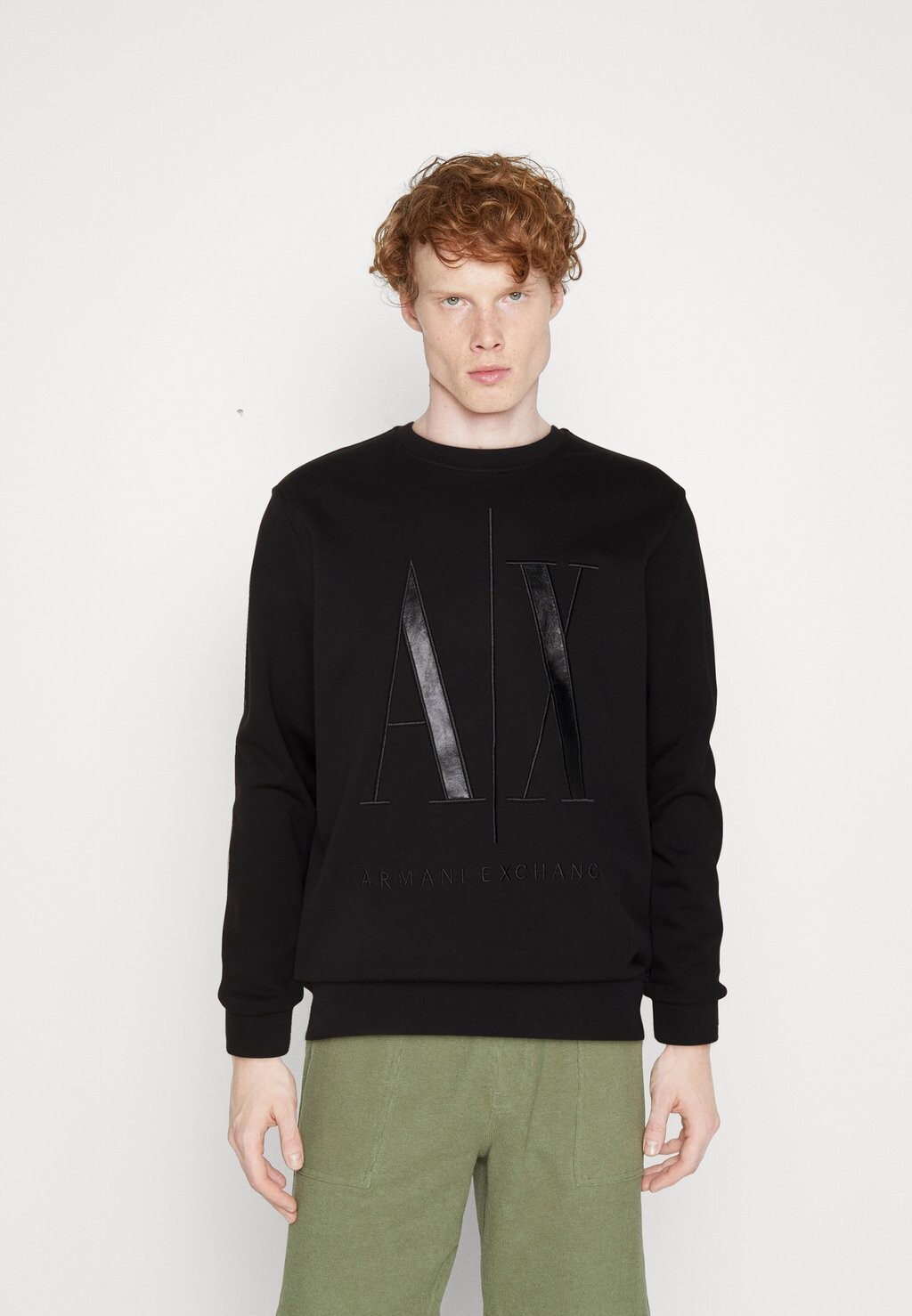 

Свитер Armani Exchange, черный
