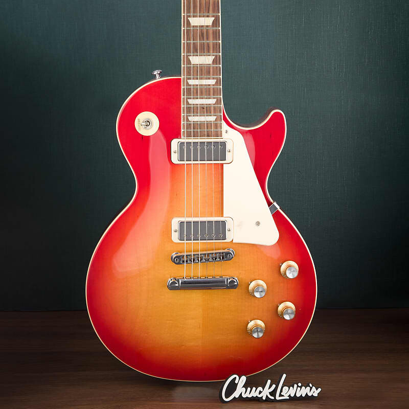 

Электрогитара Gibson Les Paul Deluxe 70s Electric Guitar - Heritage Cherry Sunburst - #213010142 - Display Model