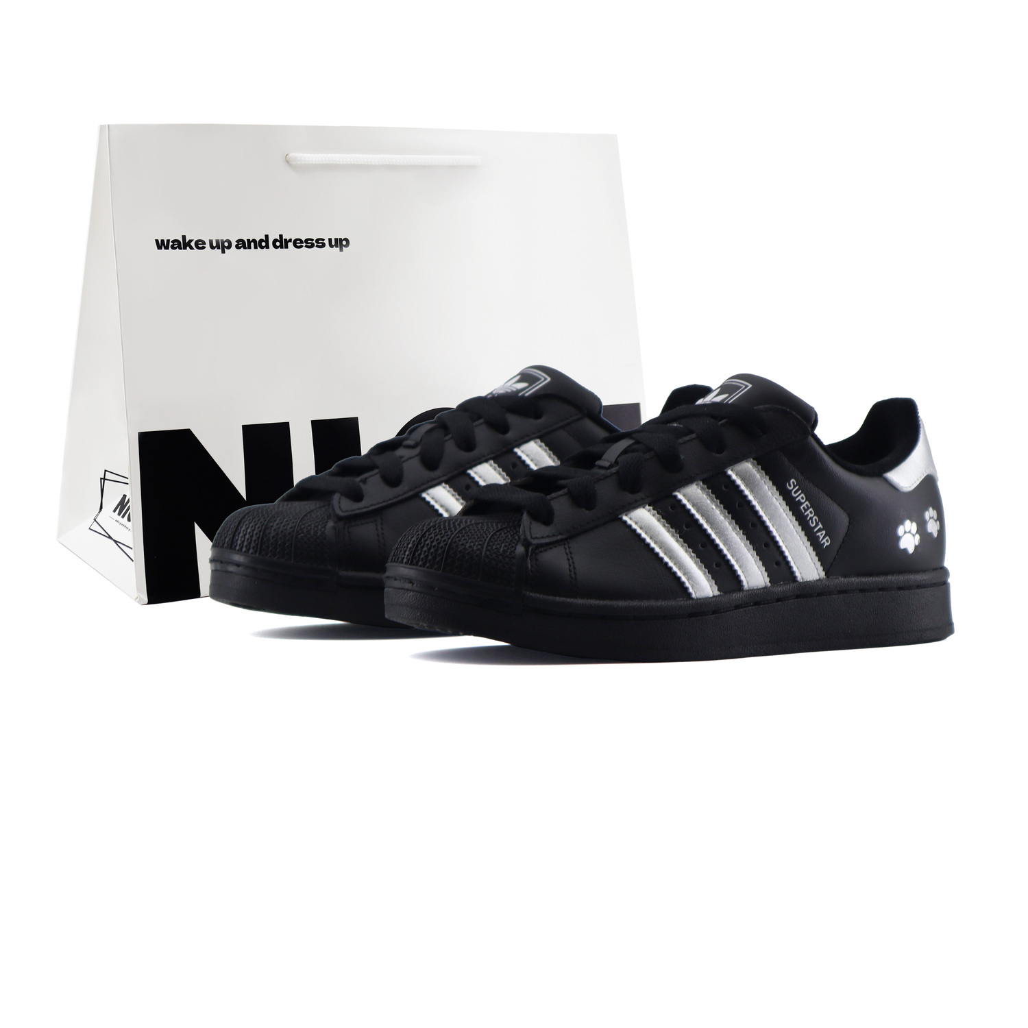 

Superstar 2 Claw устойчивые к истиранию низкие детские скейтбординговые ботинки black silver unisex Adidas Originals, черный серебряный