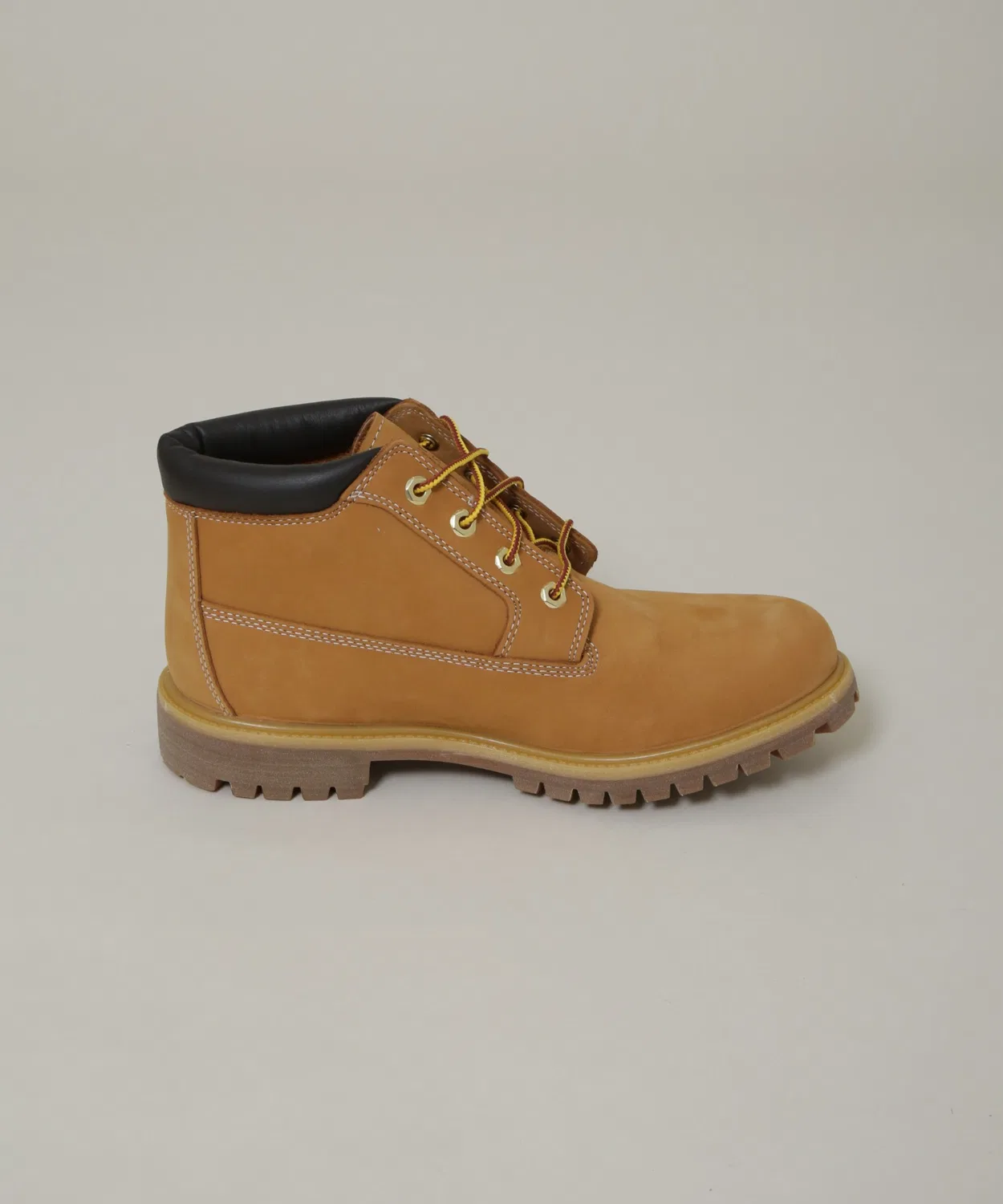 Ботинки Timberland Nelson Premium Chukka WP на шнуровке, нубук, キャメл — фото 3