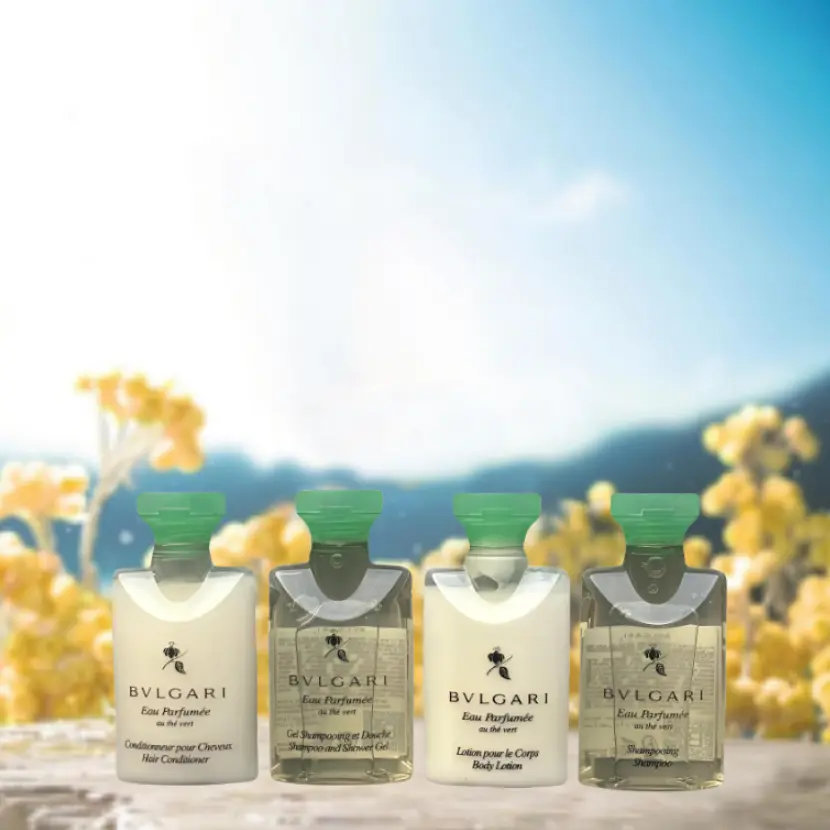 BVLGARI Набор для путешествий шампунь и кондиционер green tea, 4 предмета, очищение и увлажнение — фото 3