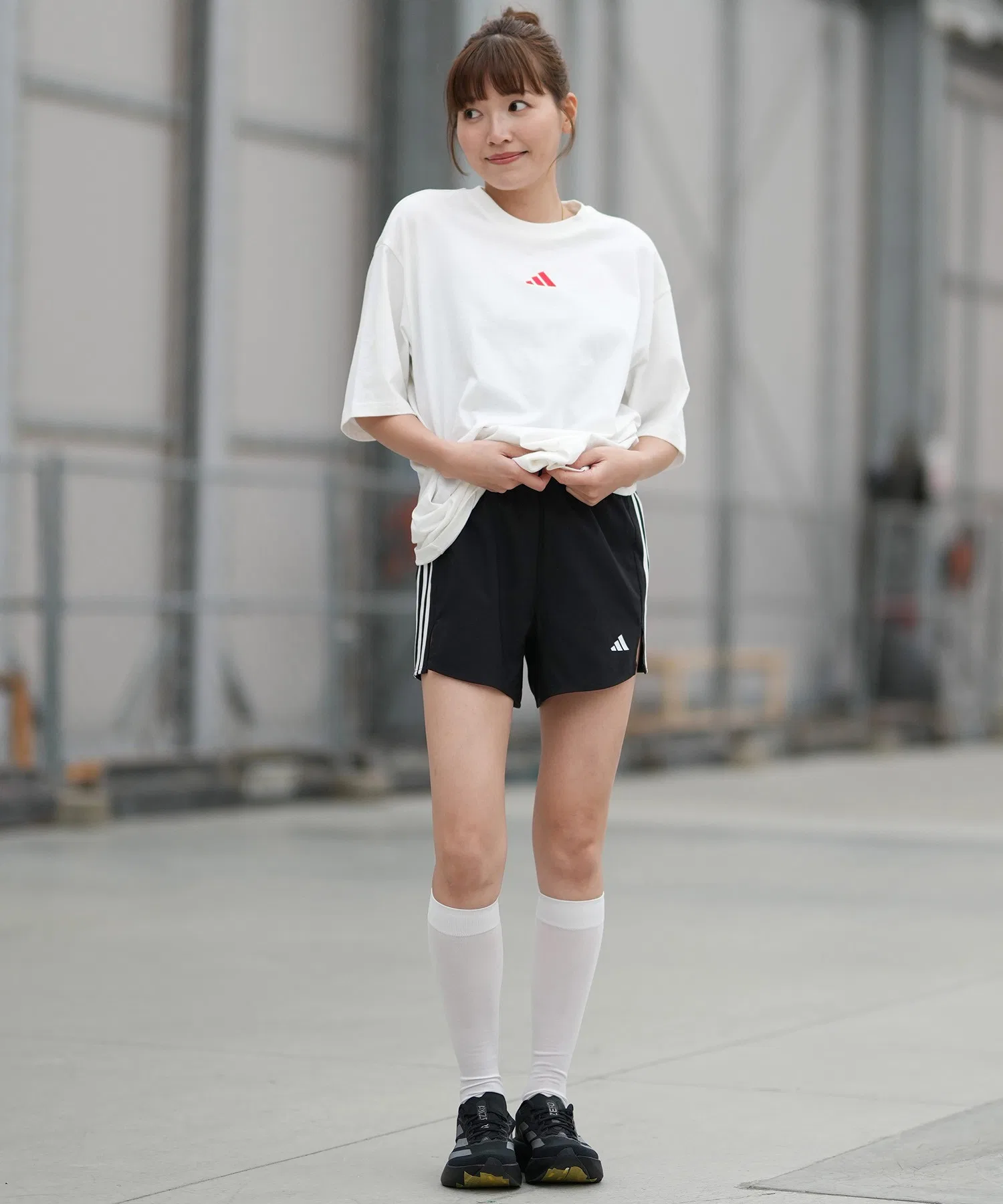 Женские шорты Adidas W 3ST High Rise Shorts KWH27 — фото 4