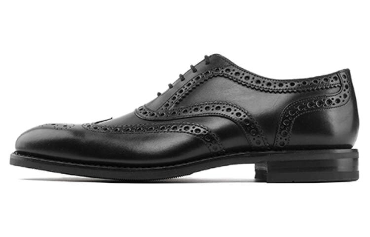 

Туфли мужские низкие черный Loake