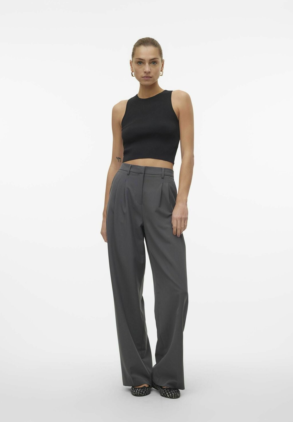 

Топ Ginny O-Neck Noos Vero Moda, черный