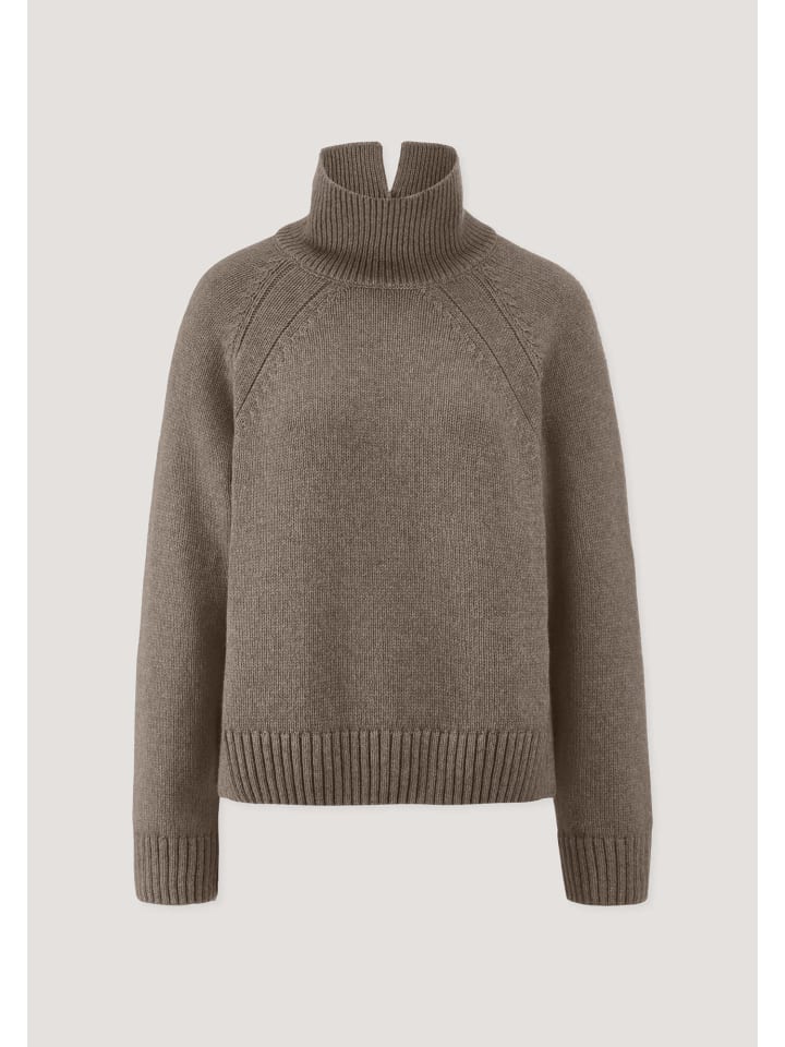 

Вязаный свитер цвета верблюжьей шерсти Hessnatur