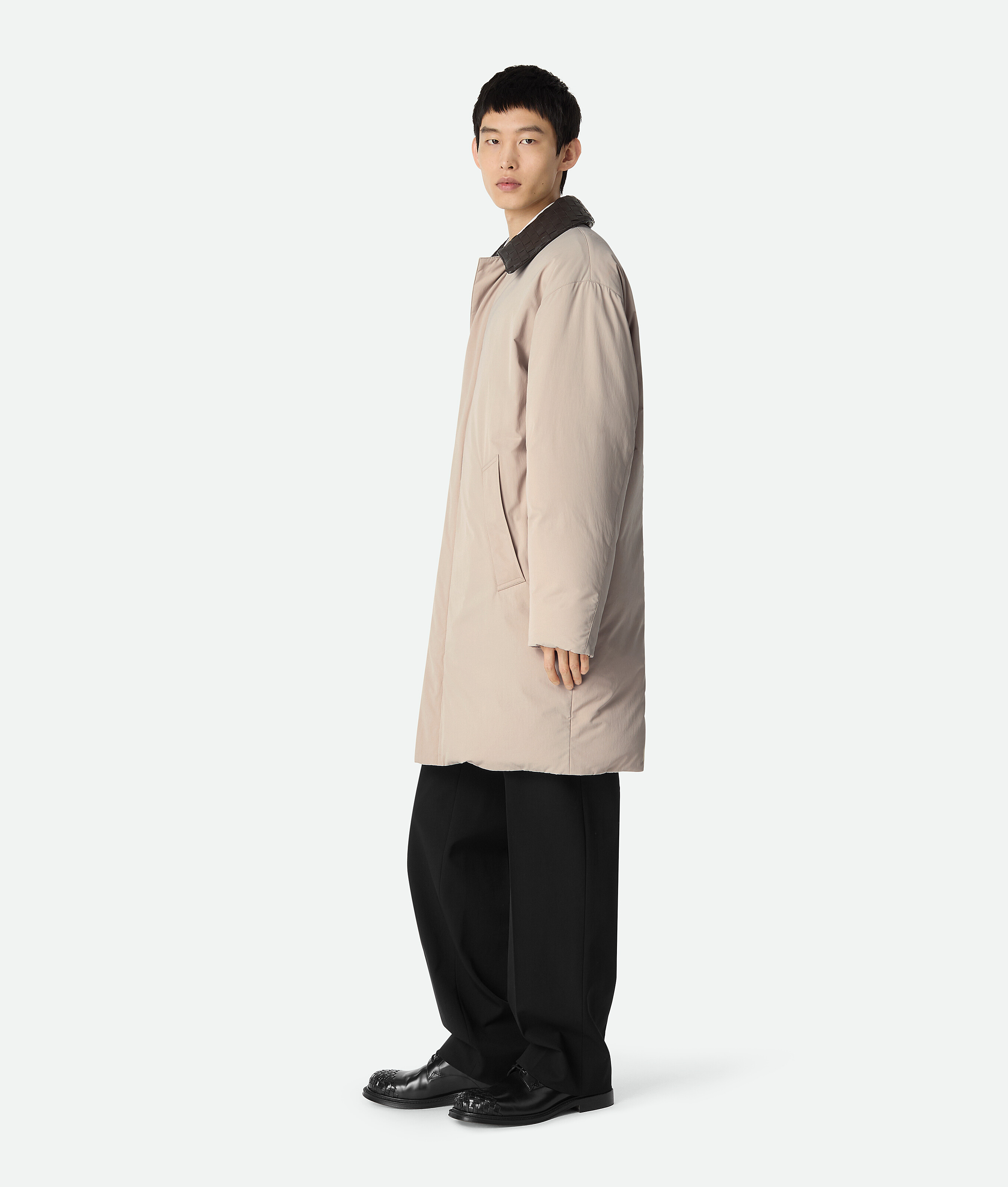 Плащ из технического нейлона BOTTEGA VENETA, серая замазка — фото 2