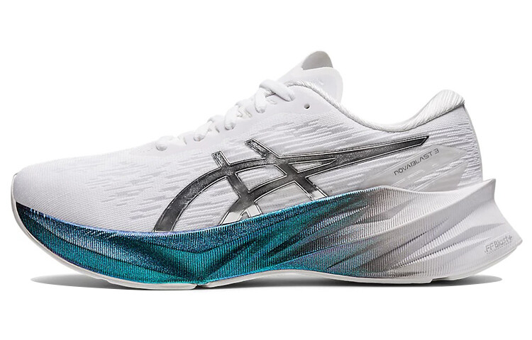 

Asics Novablast 3 Кроссовки для женщин