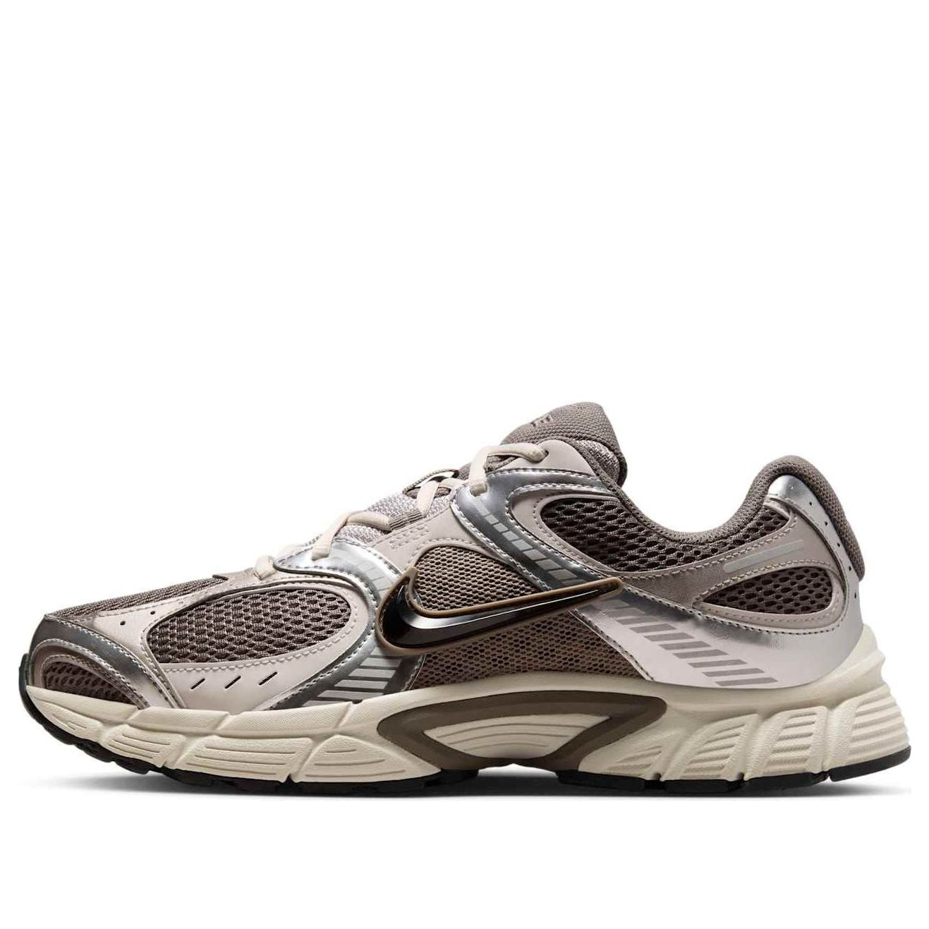 

Кроссовки Nike V5 RNR 'Cave Stone'