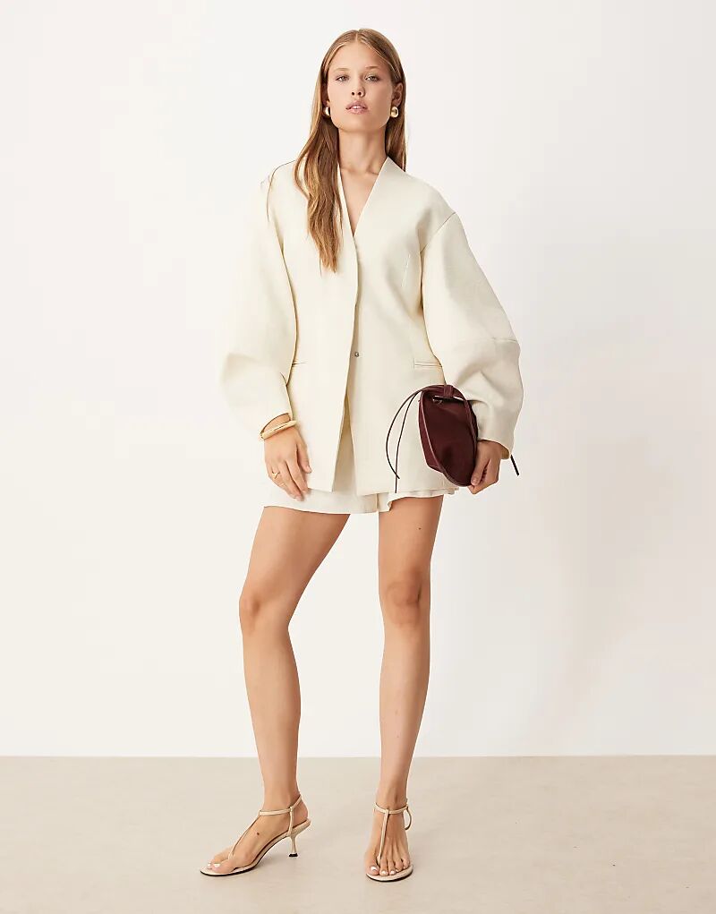 

Блейзер без воротника с рукавами-коконами ASOS DESIGN цвета пахты — часть комплекта