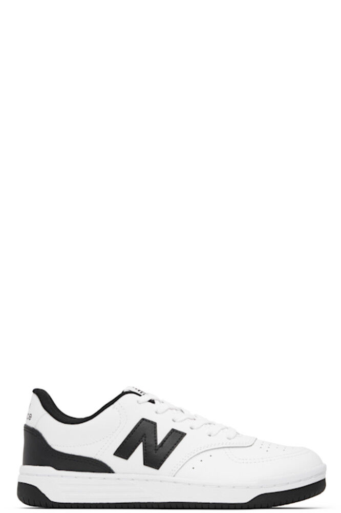 

Большие детские белые и черные кроссовки BB80 New Balance