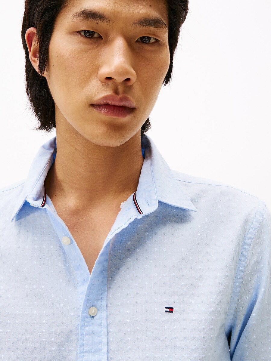 

Рубашка на пуговицах классического кроя TOMMY HILFIGER, светло-голубой