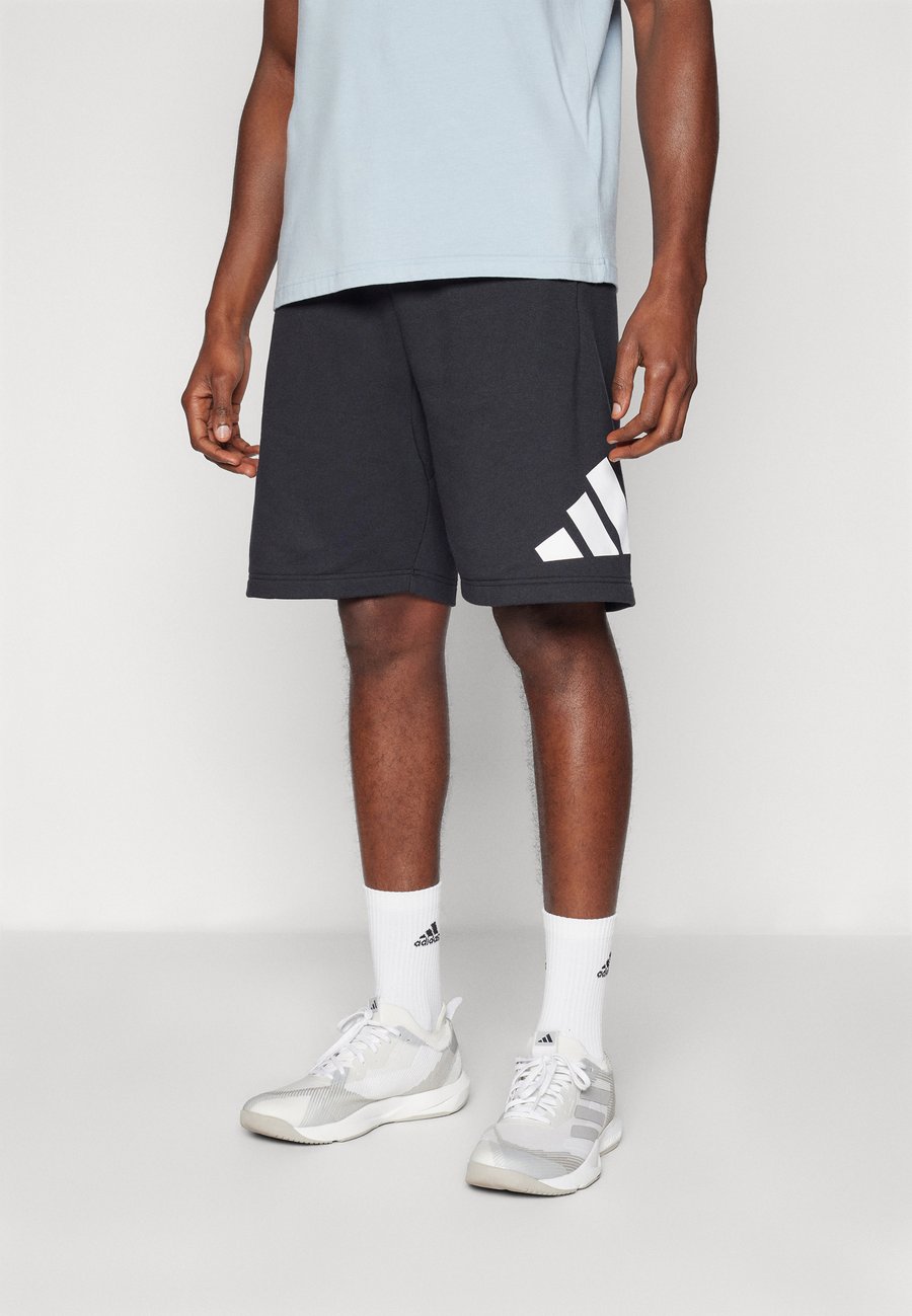 

Спортивные шорты Adidas Sportswear ESSENTIALS BIG LOGO SHORT, Black/White/Black