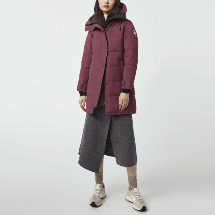 Canada Goose Куртка пуховая женская серии Шелбурн с комбинированной отделкой в древесном цвете, Splicing Wood Color — фото 4