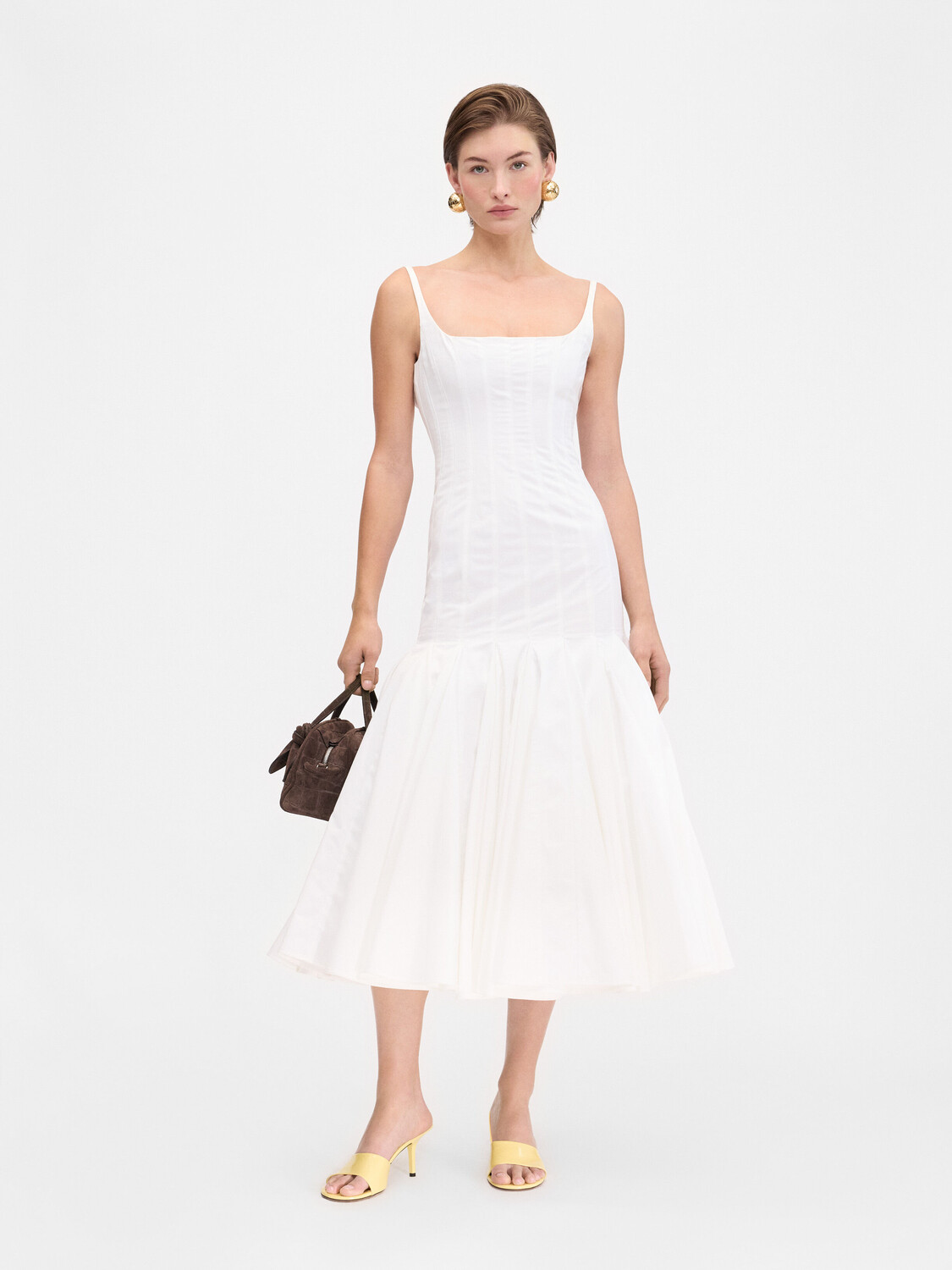 

Расклешенное платье миди JACQUEMUS The Agave dress, белый