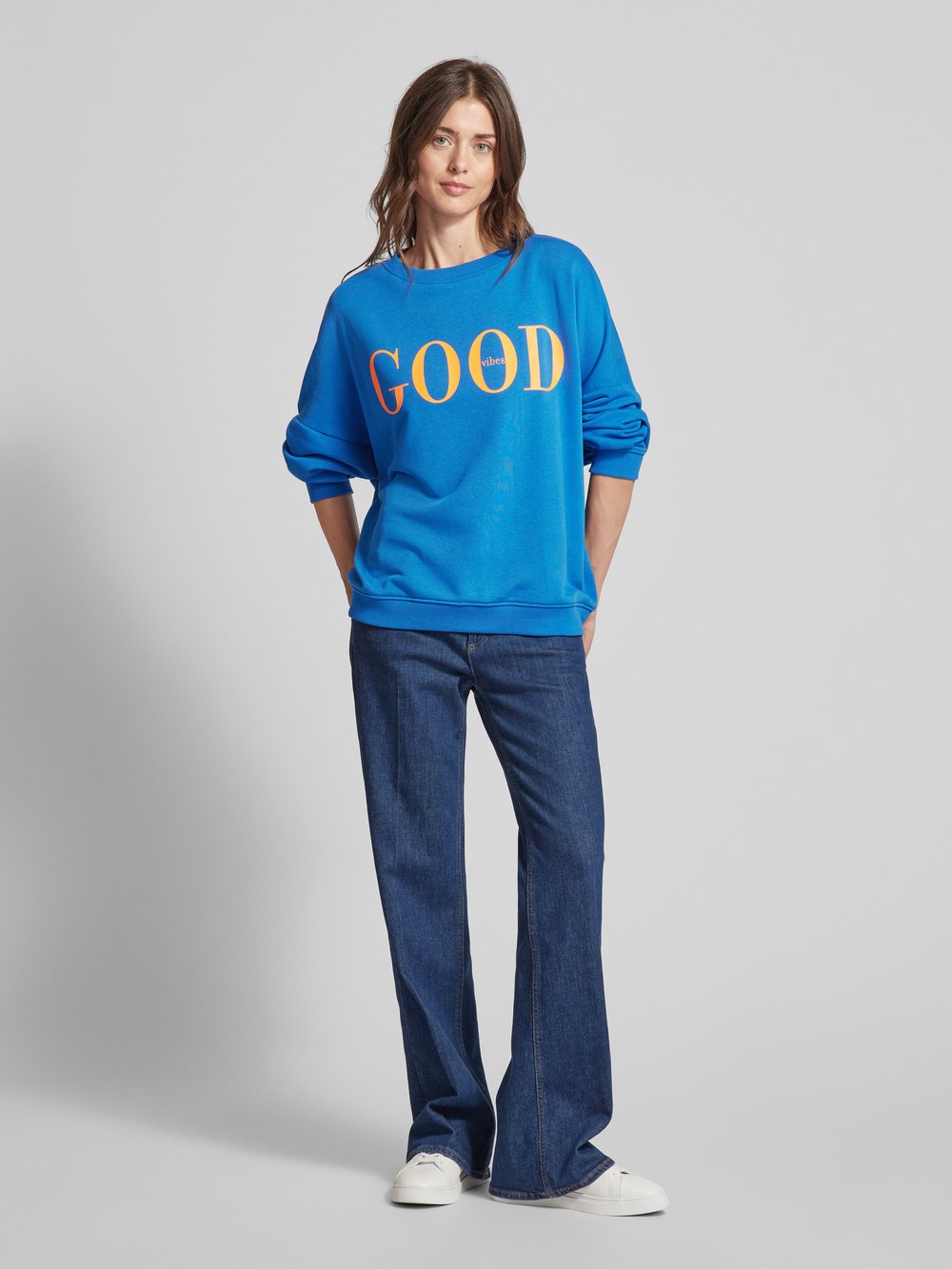 

Толстовка оверсайз с эффектным принтом «Good Vibes» miss goodlife