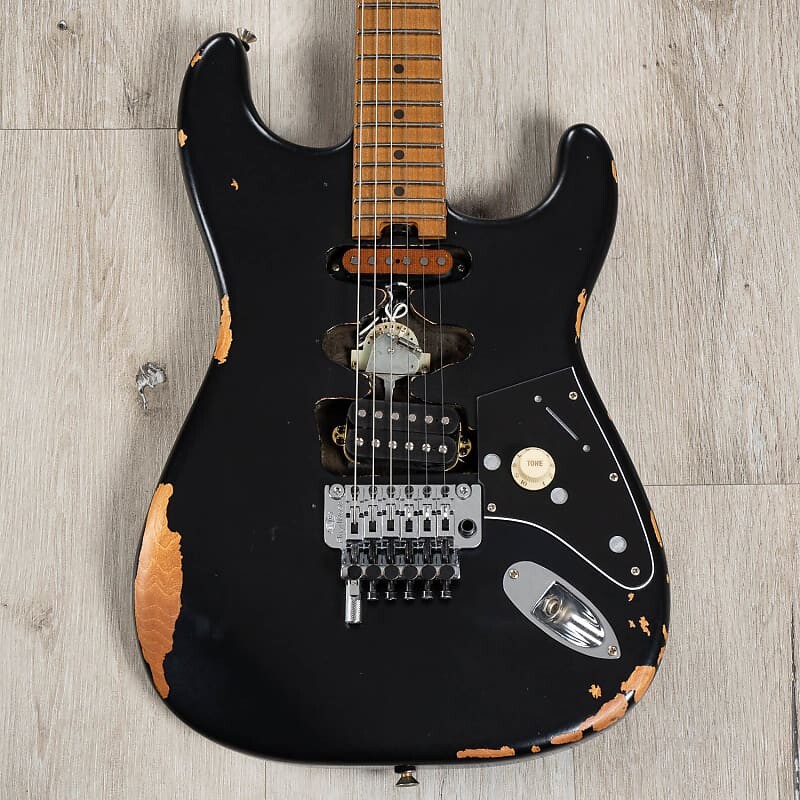 

Электрогитара EVH Frankie Relic Series Guitar, Maple Fretboard, Relic Black