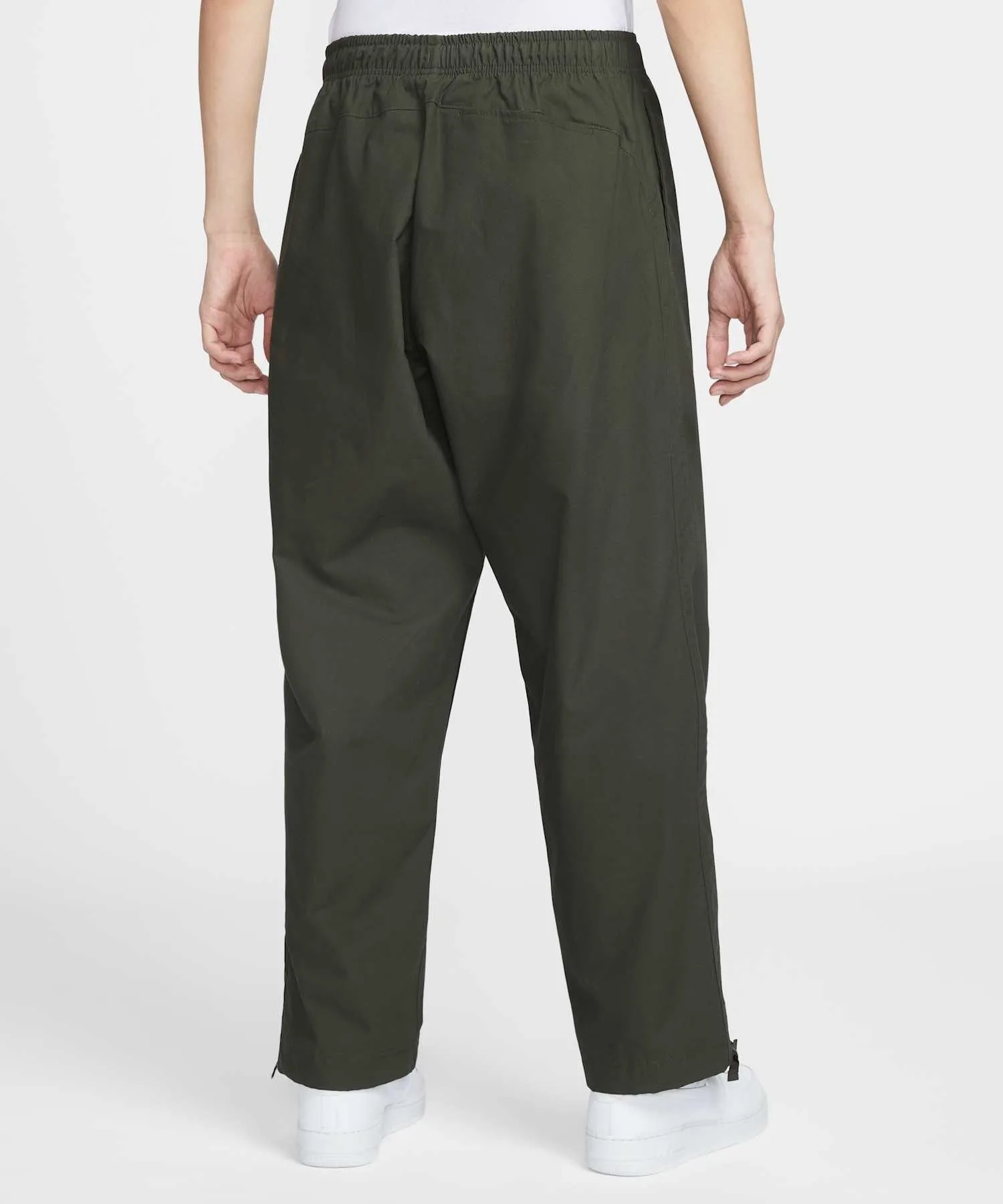 Мужские спортивные брюки Nike Sportswear Club IF0735-356 оливковые — фото 2