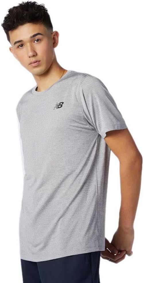 

Мужская футболка New Balance Tenacity, Athletic Grey, Серый, Мужская футболка New Balance Tenacity, Athletic Grey