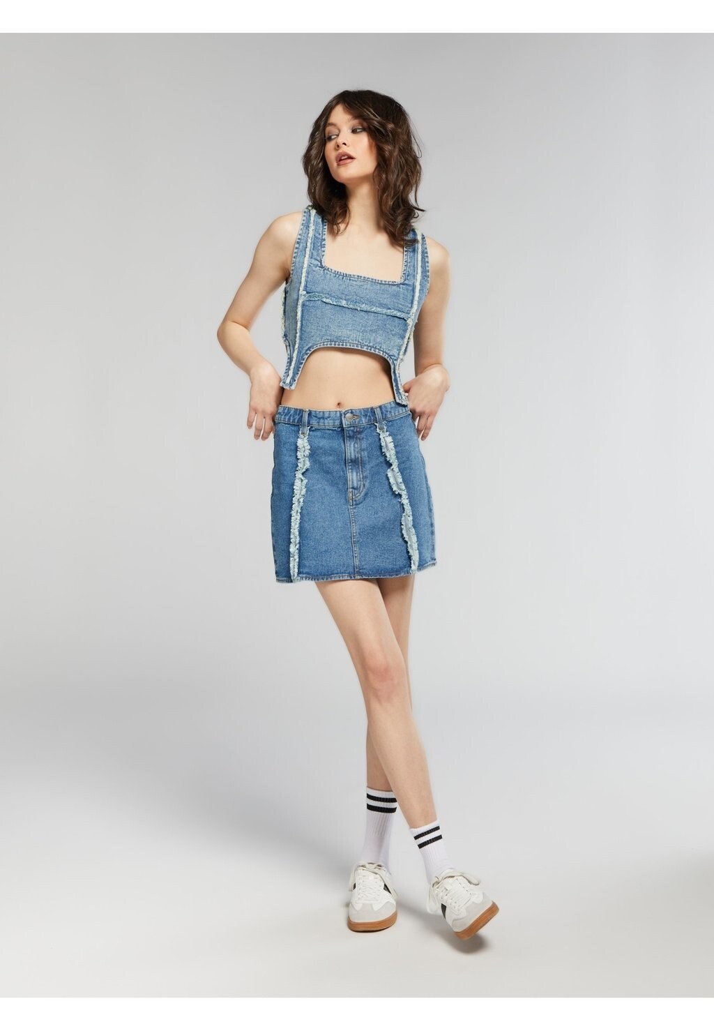 

Блуза CON SCOLLO QUADRATO POPLAB Terranova, цвет Blu Denim Medio