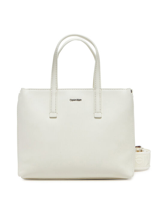 

Сумочка Ck Must Small Tote K60K612904 Calvin Klein, экрю