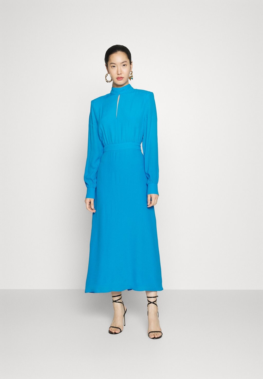 

Летнее платье Snow IVY OAK, цвет vivid blue