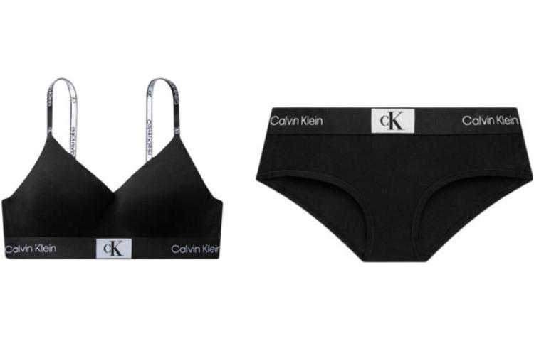 

Комплект женского нижнего белья Calvin Klein