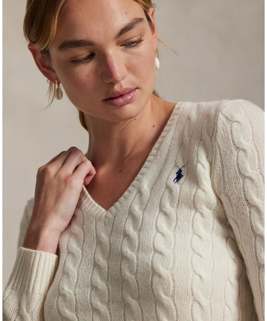 Женский свитер с V-образным вырезом из шерсти и кашемира с косами Polo Ralph Lauren, Cream — фото 4