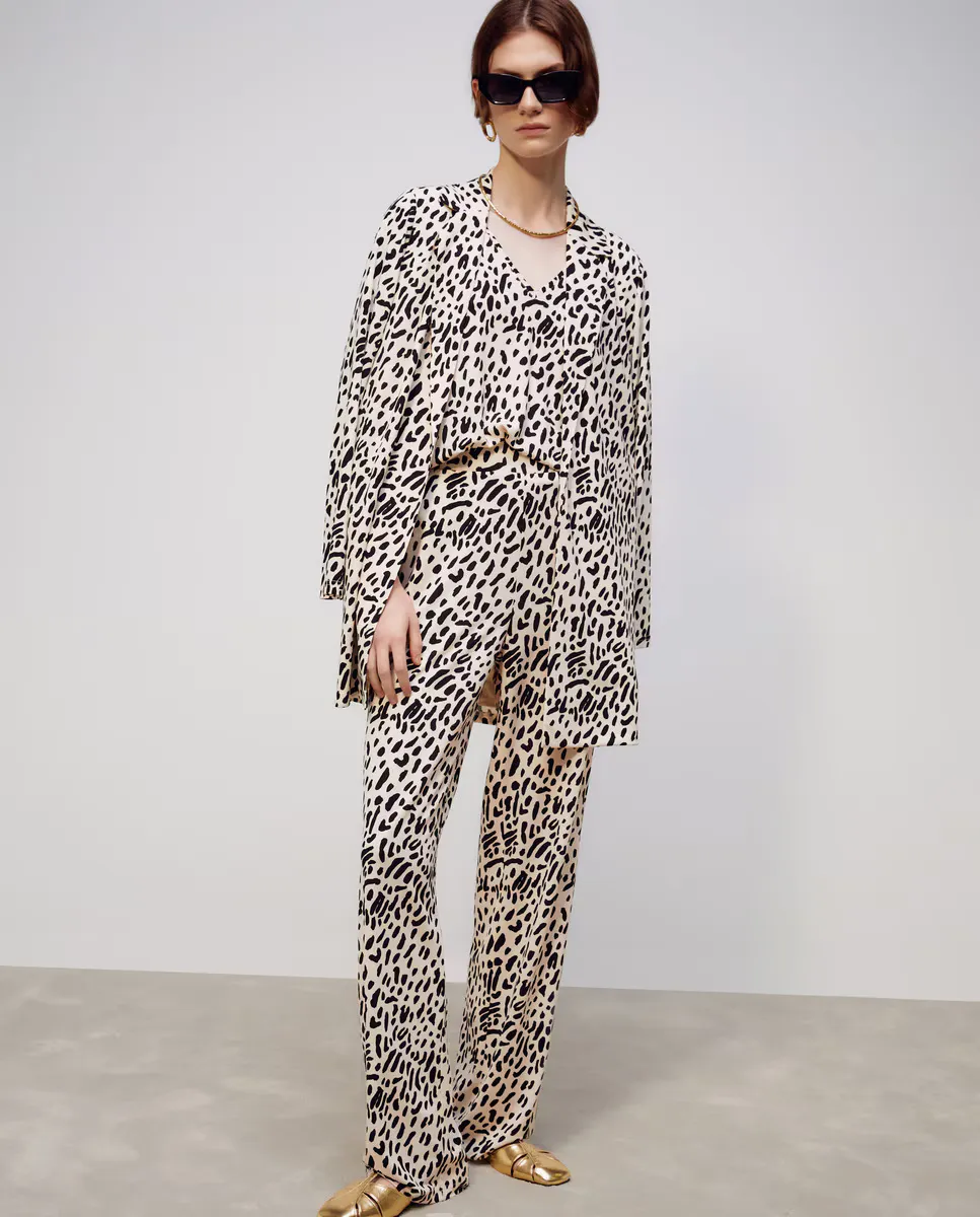 

Широкие струящиеся женские брюки Woman El Corte Inglés, цвет Crudo