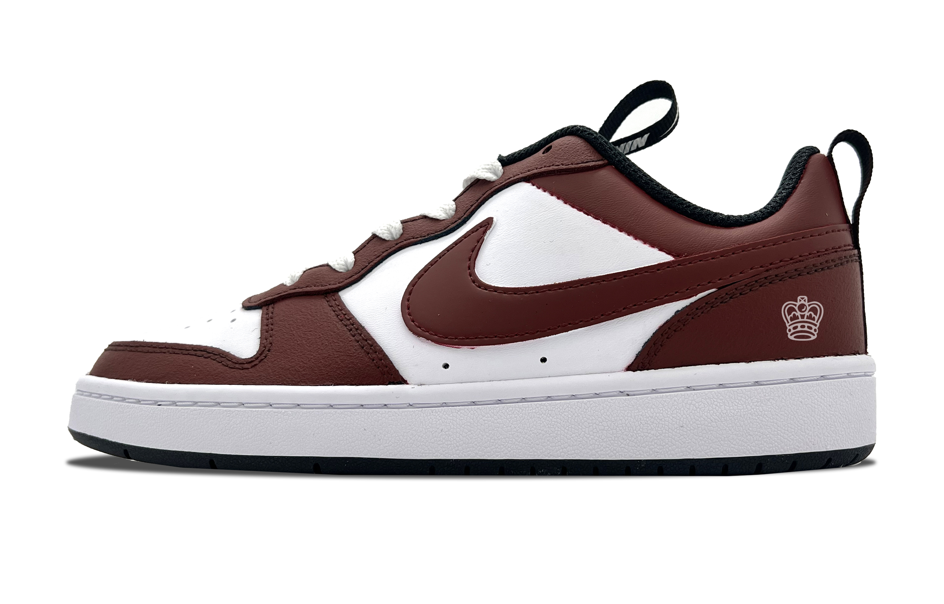 

Nike Court Borough Crown устойчивые к истиранию балансировочные низкие детские скейтбординг кроссовки Burgundy для подростков