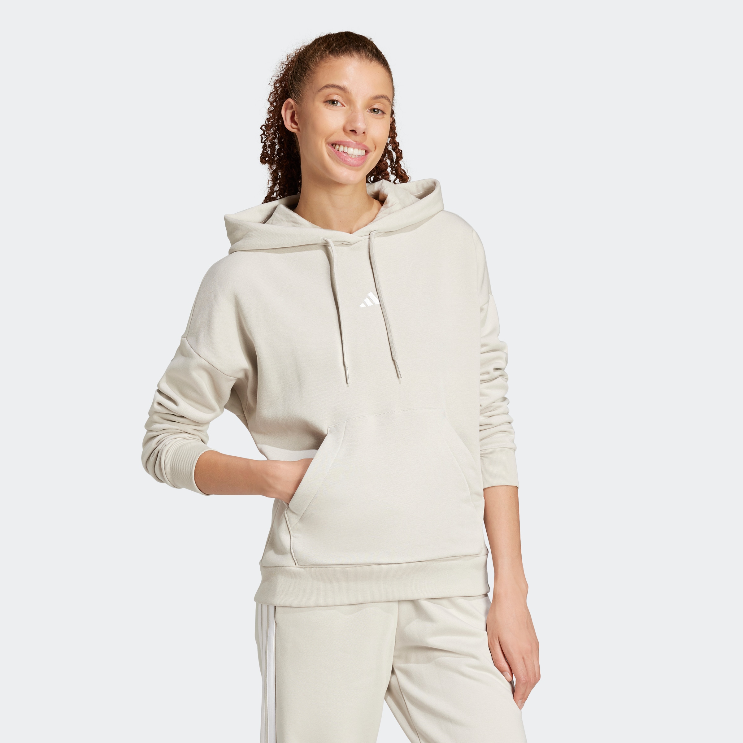 Adidas Sportswear Спортивный свитшот 'Essentials' в натуральном белом — фото 3