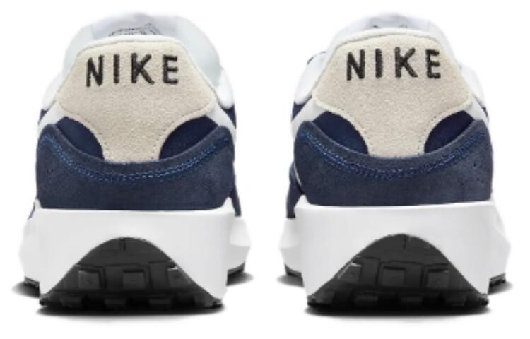 Дебют вафель «Midnight Navy» Nike — фото 4