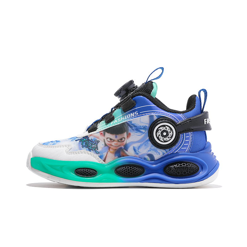 

Детские баскетбольные кроссовки с противоскользящей подошвой и износостойким верхом RHOBESAM, черный/синий