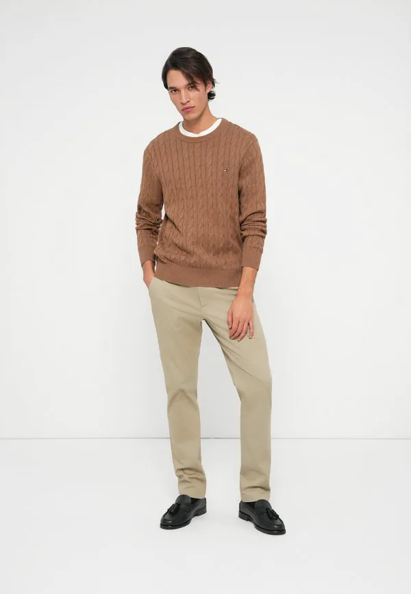 Свитер с вышивкой флага и косами Tommy Hilfiger, Highland Khaki — фото 2